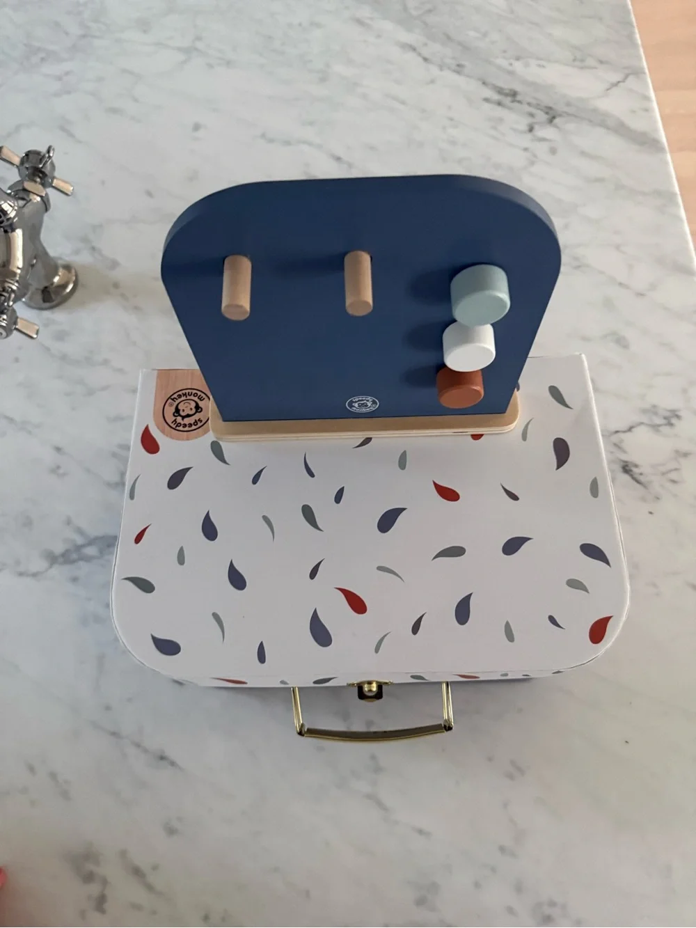 Speedy Monkey Tools Suitcase